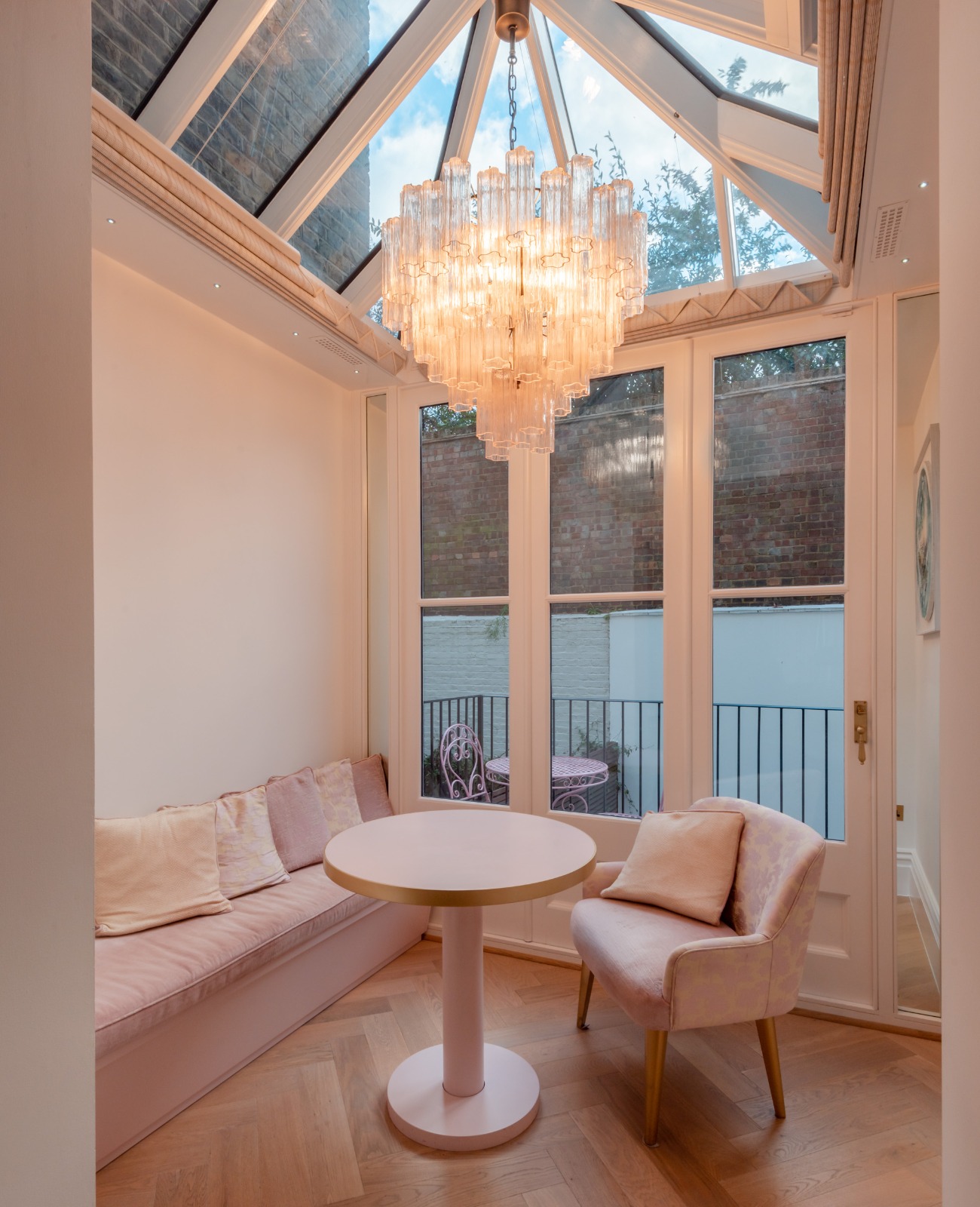 Ovington Gardens, Knightsbridge gallery image