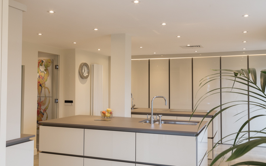 Clevedon Road, Twickenham gallery image